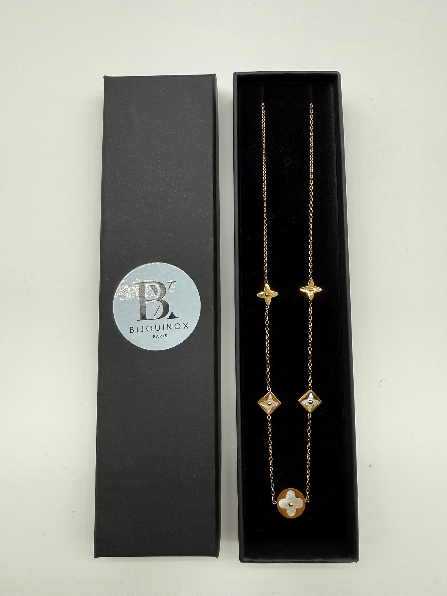 Collier en acier inoxydable doré à pendentif fleur Bijouinox Paris