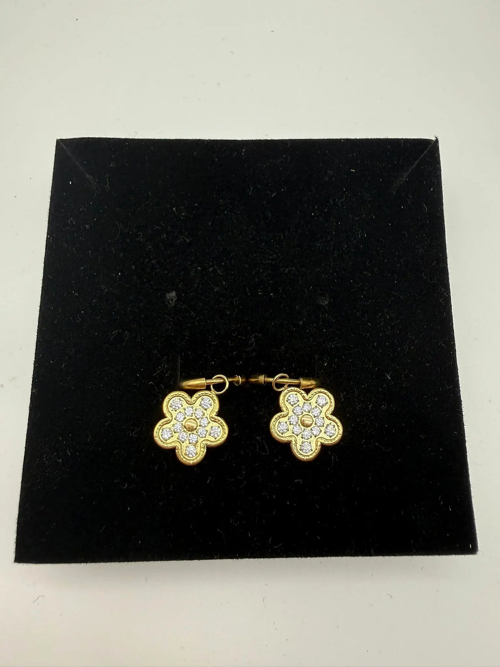 Parure Fleur Élégance en acier inoxydable - écrin Bijouinox Paris