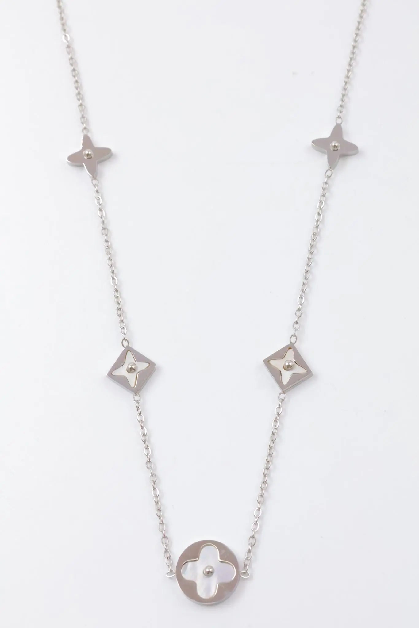 Collier en Acier Inoxydable Fleur  Doré & Argenté Bijouinox